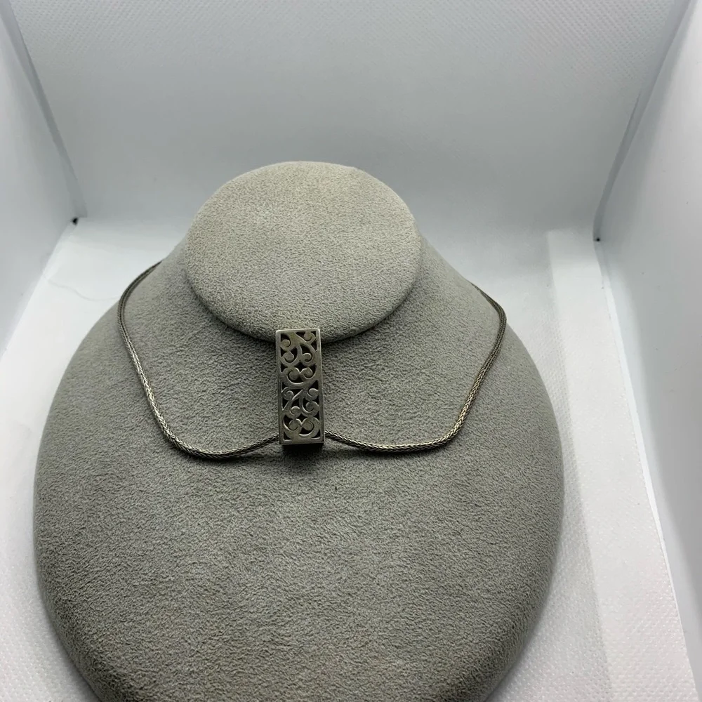 Lois Hill Mother Of Pearl Necklace New No Tags